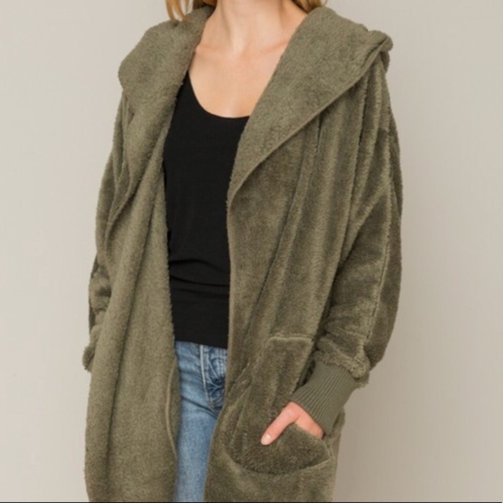 ๐HP๐ป ARMY GREEN Fuzzy Blanket Hoodie - Picture 8 of 8